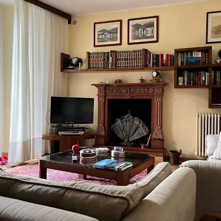 בית נופש Casa Gelsomino -casa With Garden, Near The מנדלו דל לאריו