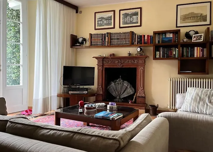 Ferienhaus Casa Gelsomino -casa With Garden, Near The Mandello del Lario