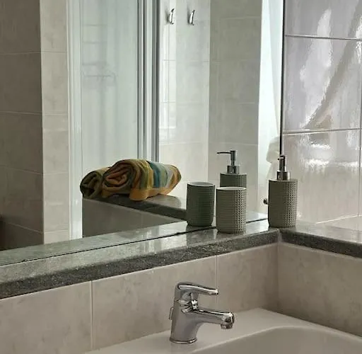 Ferienhaus Casa Gelsomino -casa With Garden, Near The Mandello del Lario